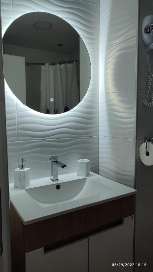 Iva Lux Apartman ซาเยชาร์ ภายนอก รูปภาพ